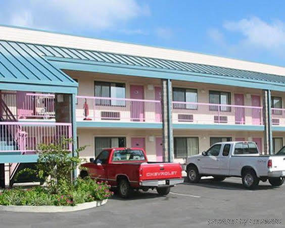 Nola Inn & Suites New Orleans Exteriér fotografie